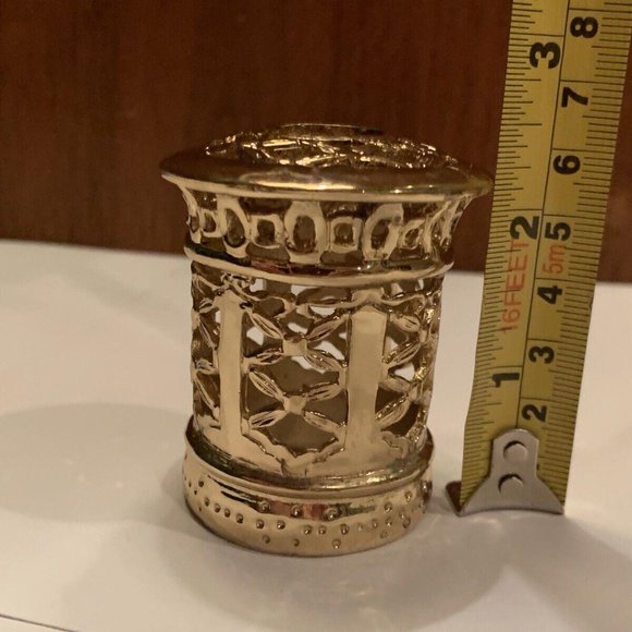 Ornate Gold Tone Wine Bottle Topper - Picture 12 of 12